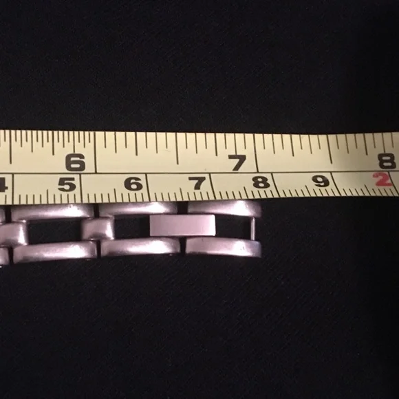 Vintage Purple Face Fossil Watch - Picture 9 of 9